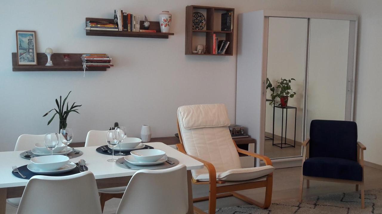Liliom Apartment With Free Parking Space Budapest Luaran gambar